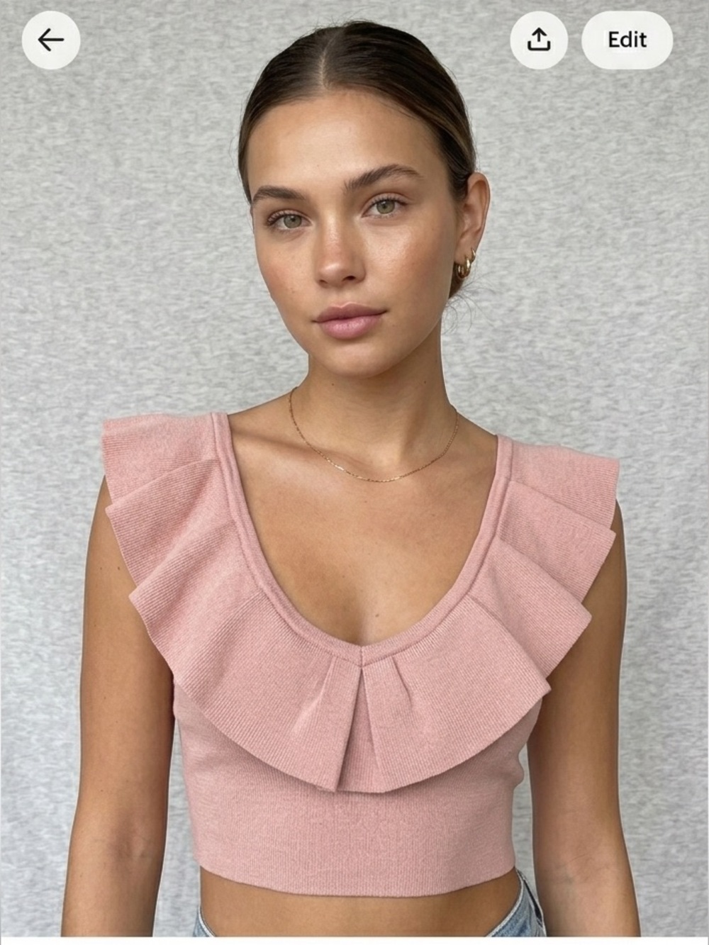 Forever 21 ruffle crop top size s